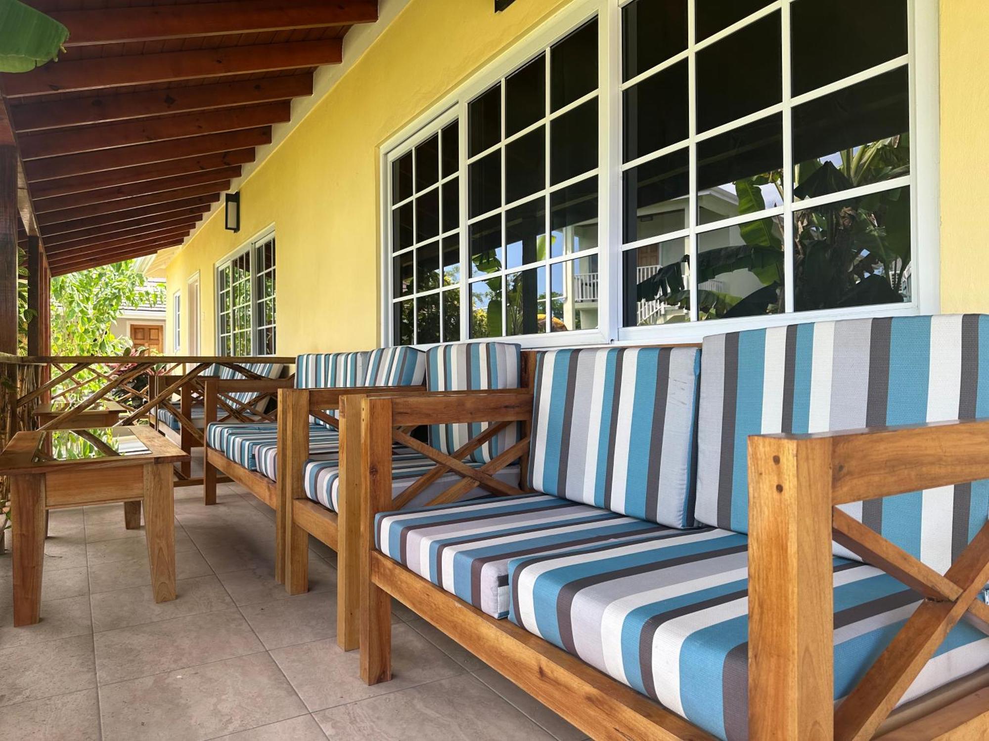 Yoga Dreams Negril Hotell Exteriör bild
